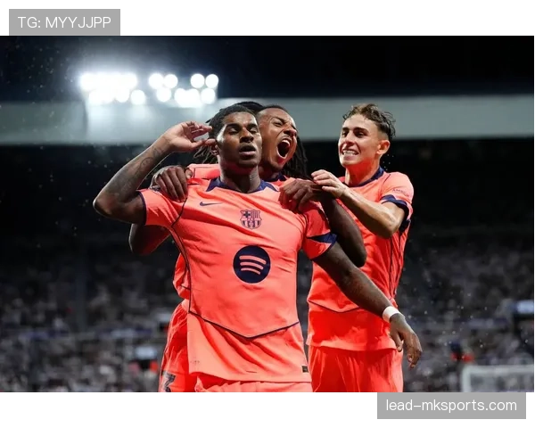 拉什福德迎来职业生涯突破，曼联核心表现稳健助力球队冲击更高荣誉