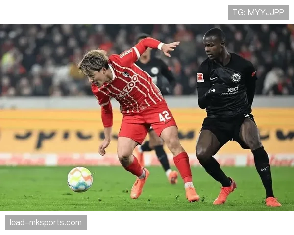 德甲新星闪耀赛场，老将稳守关键位置助力球队状态回升